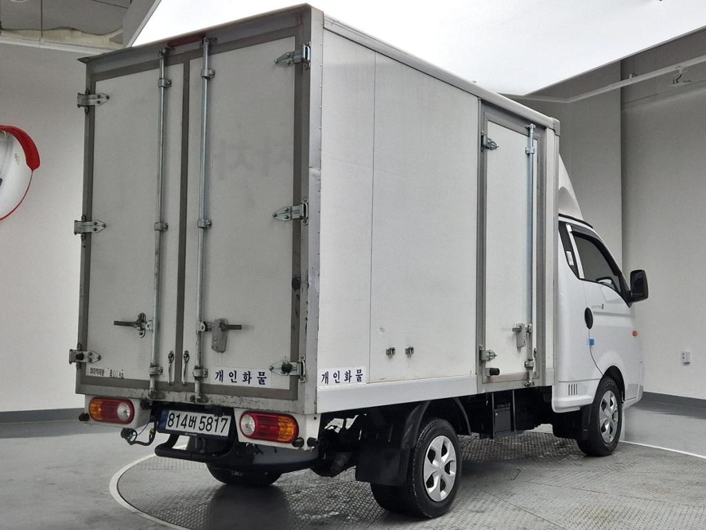 2024 HYUNDAI PORTER II 