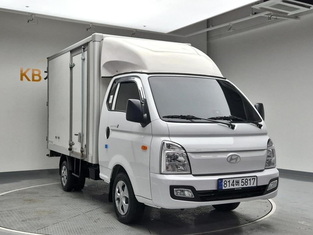 2024 HYUNDAI PORTER II 