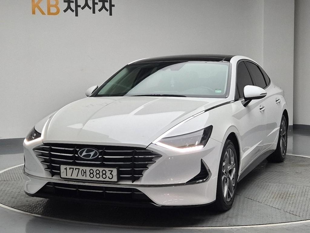 2021 HYUNDAI SONATA (DN8) 