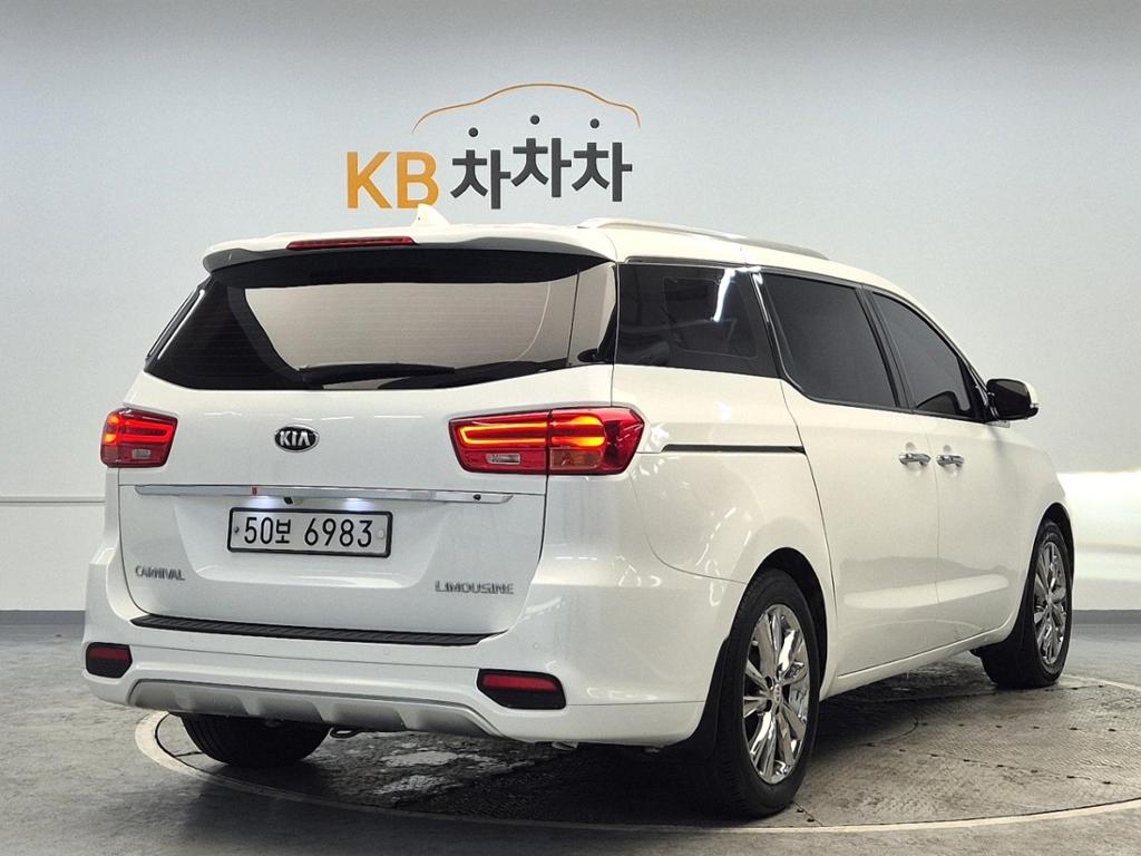2019 KIA THE NEW CARNIVAL 