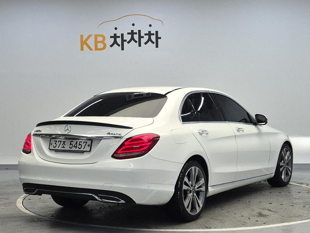 2018 BENZ C CLASS (4Gen) 