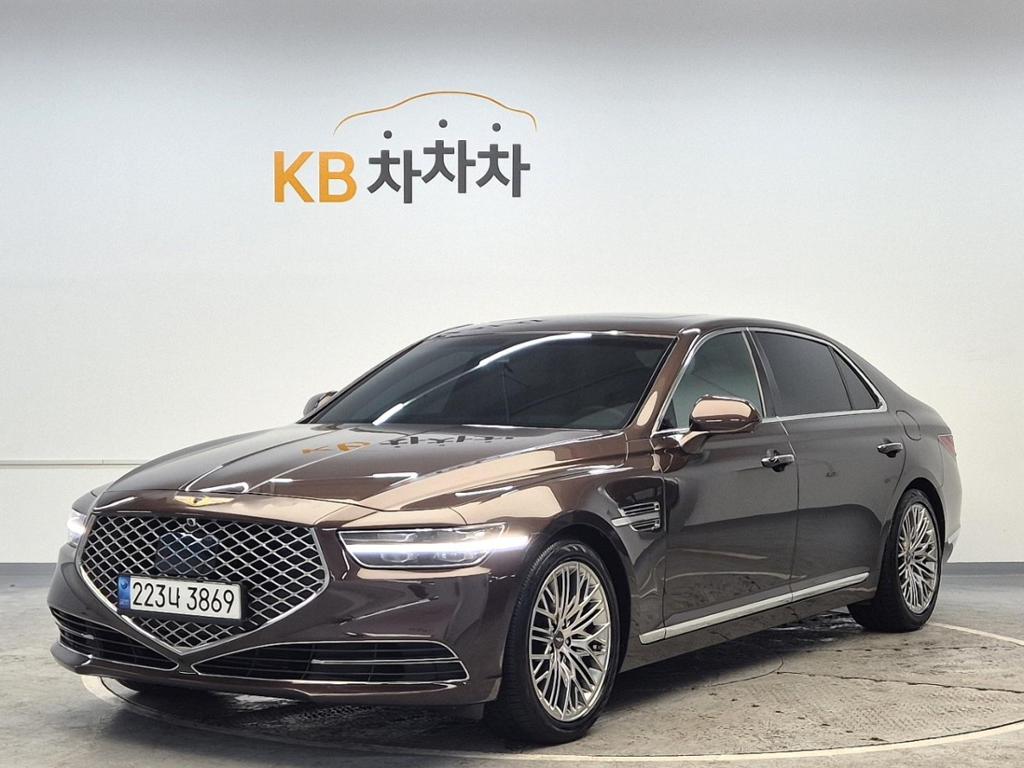 2021 GENESIS G90 