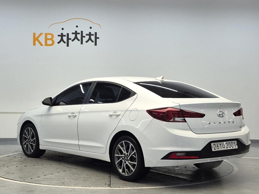 2019 HYUNDAI THE NEW AVANTE AD 