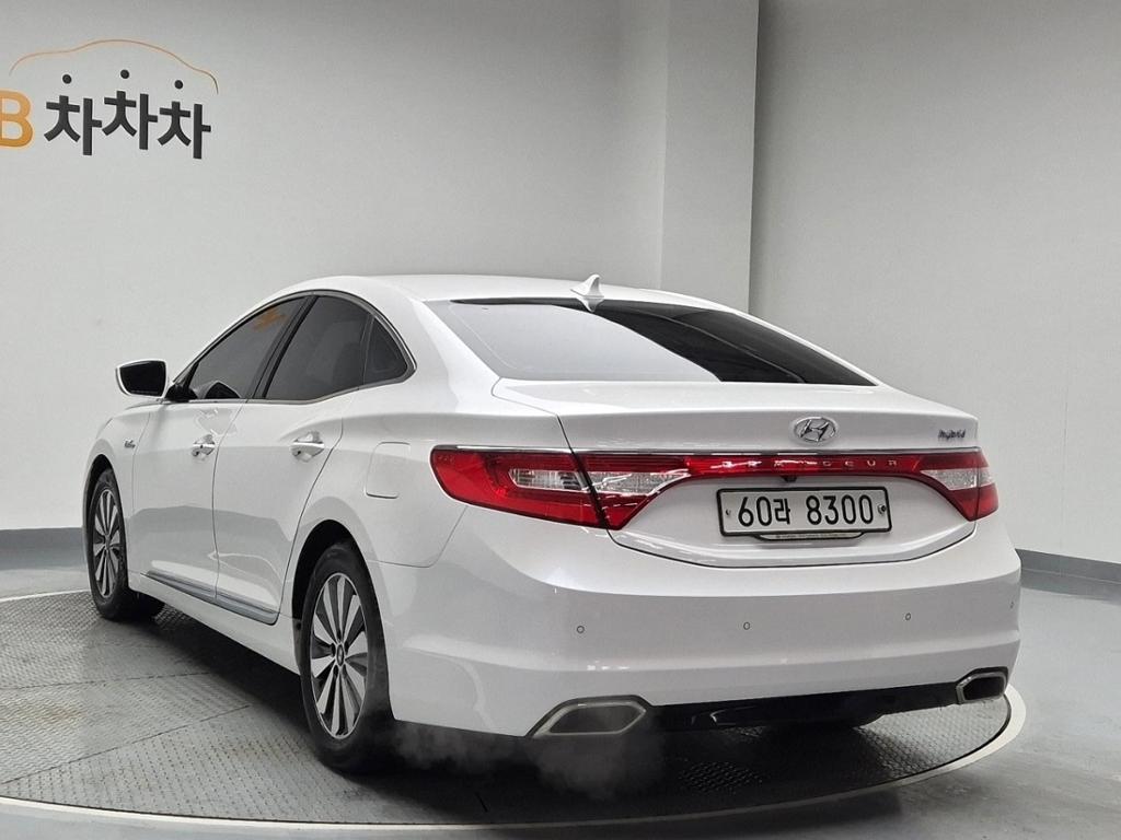 2015 HYUNDAI GRANDEUR HG HYBRID 
