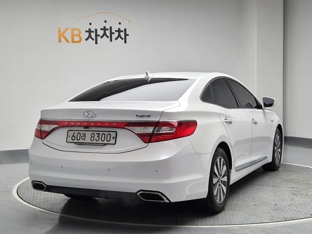 2015 HYUNDAI GRANDEUR HG HYBRID 