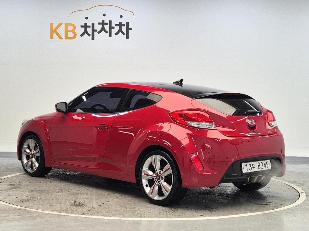 2012 HYUNDAI VELOSTER 
