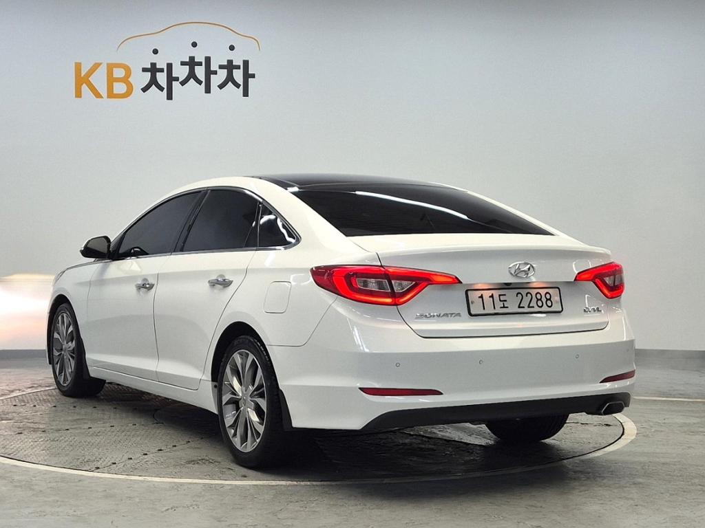 2015 HYUNDAI LF SONATA 