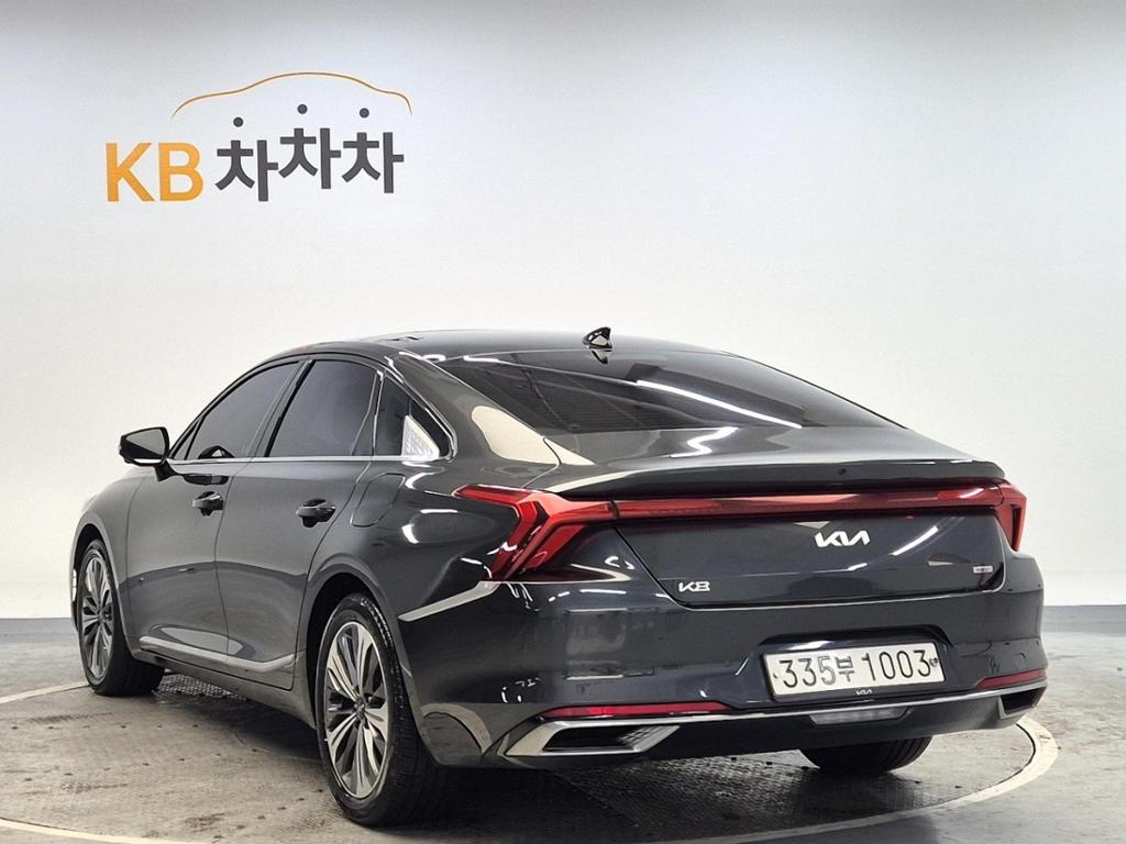 2022 KIA K8 HYBRID 