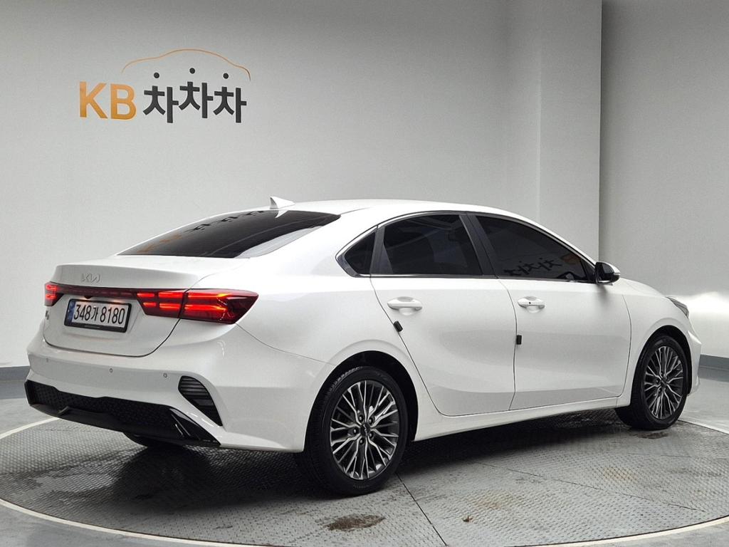 2022 KIA THE NEW K3 