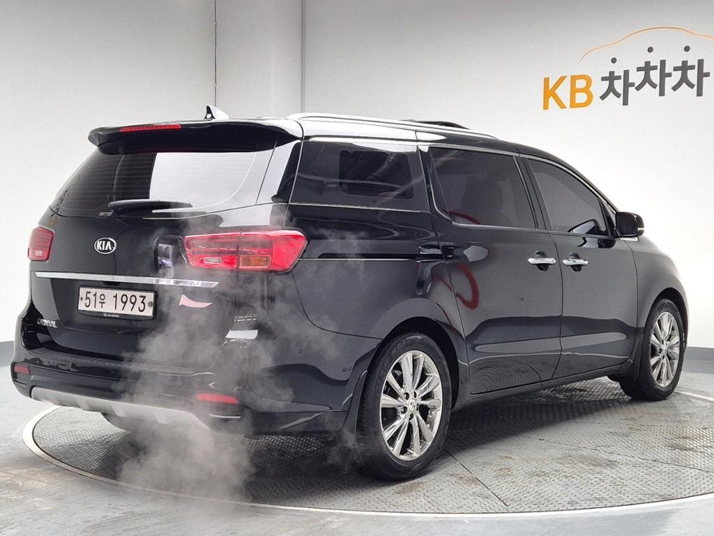 2019 KIA THE NEW CARNIVAL 