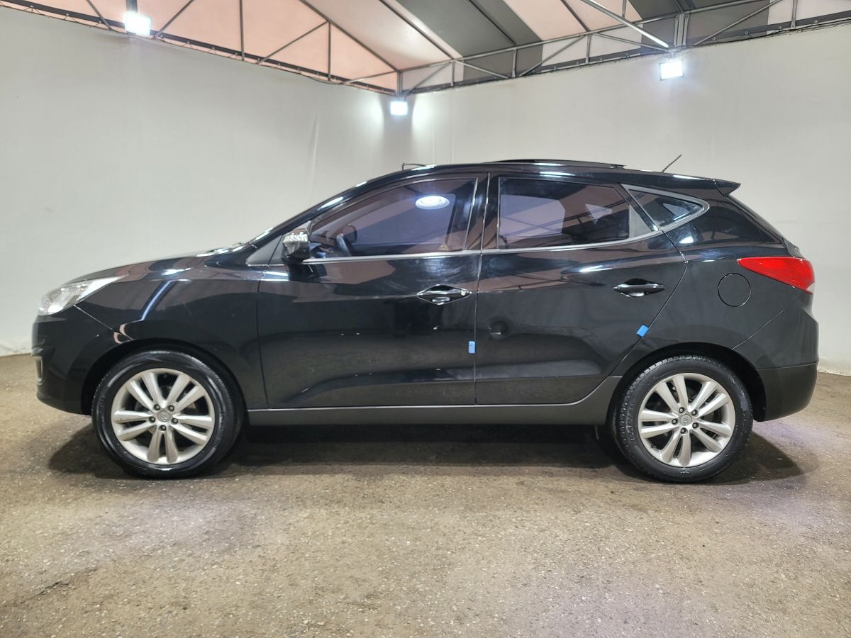 2010 HYUNDAI TUCSON ix 
