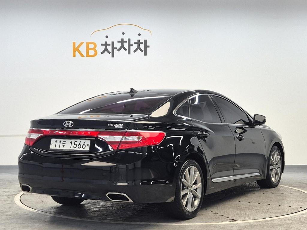 2015 HYUNDAI GRANDEUR HG 