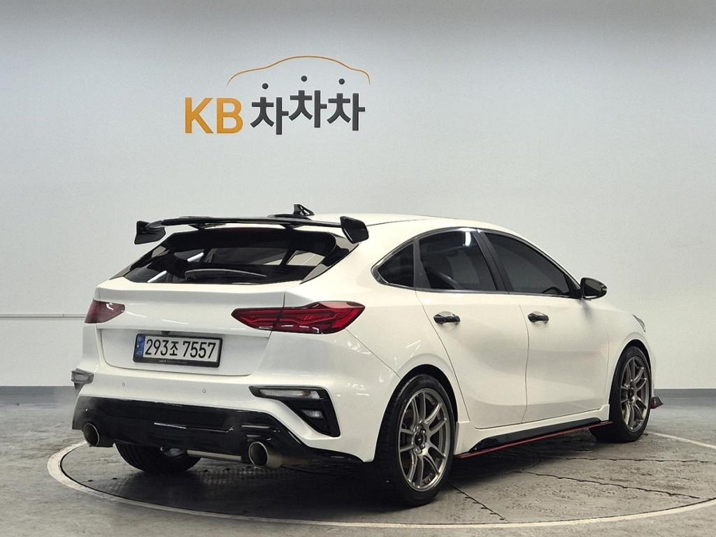 2022 KIA THE NEW K3 