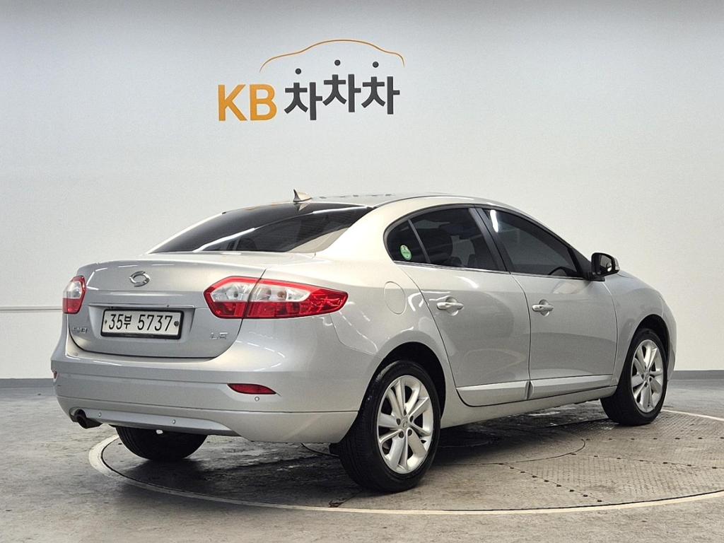 2014 RENAULT KOREA NEW SM3 