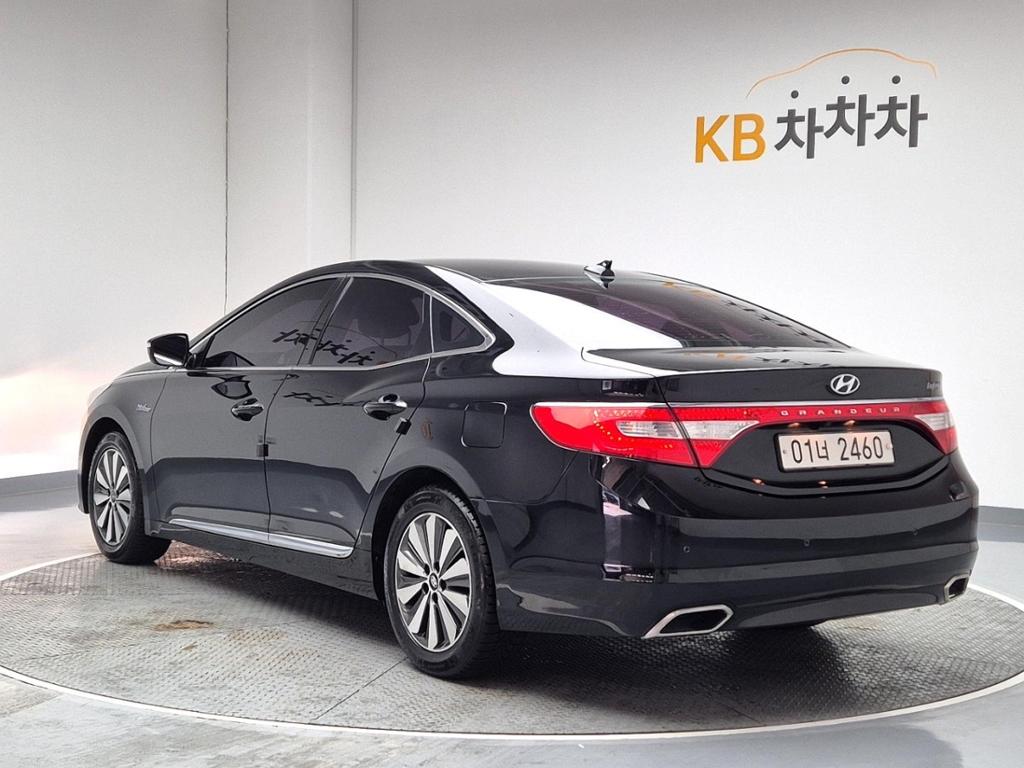 2016 HYUNDAI GRANDEUR HG HYBRID 