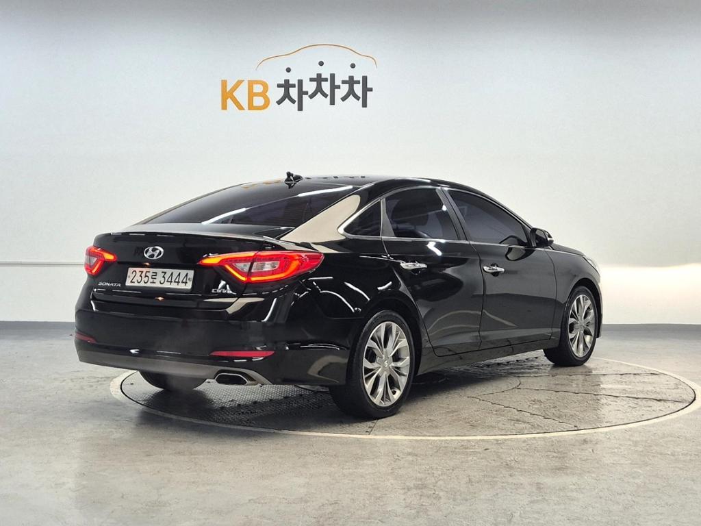 2017 HYUNDAI LF SONATA 