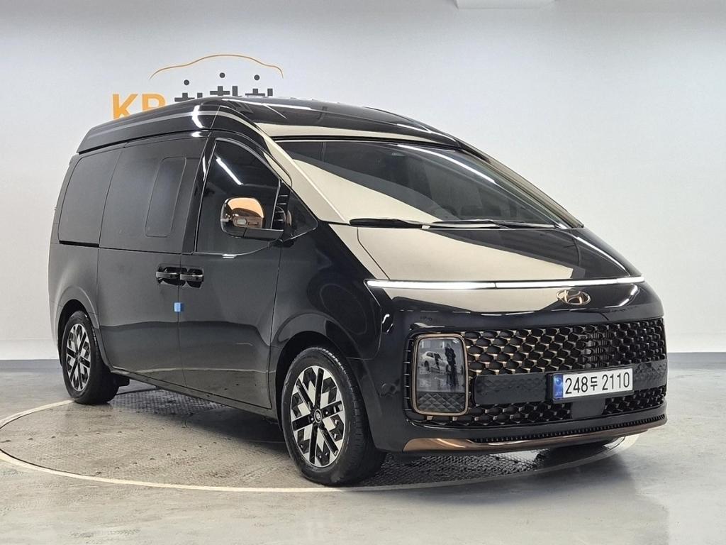 2022 HYUNDAI STARIA 