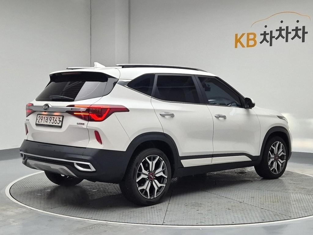 2020 KIA SELTOS 
