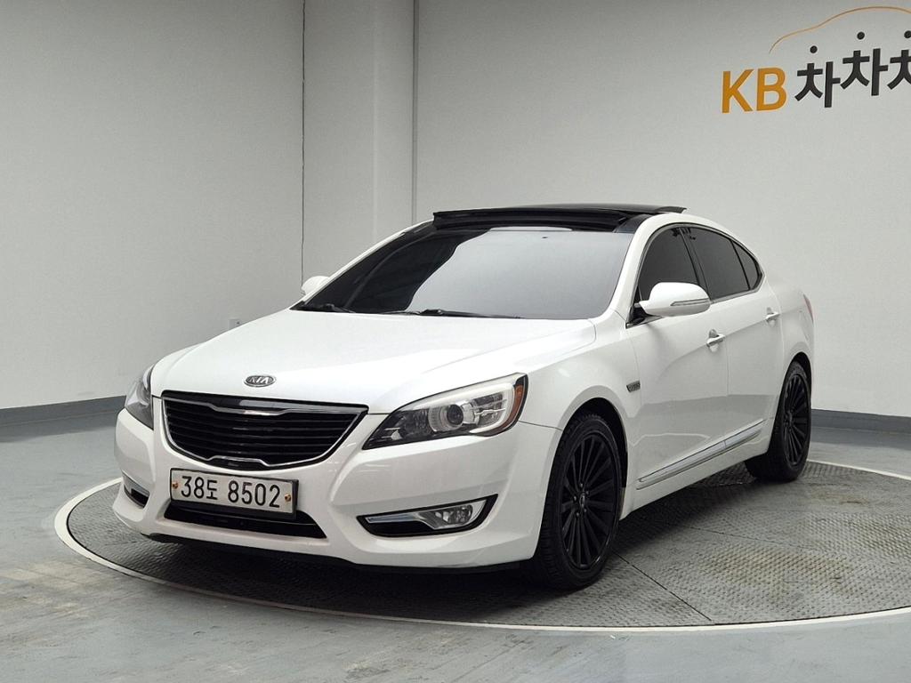 2011 KIA K7 
