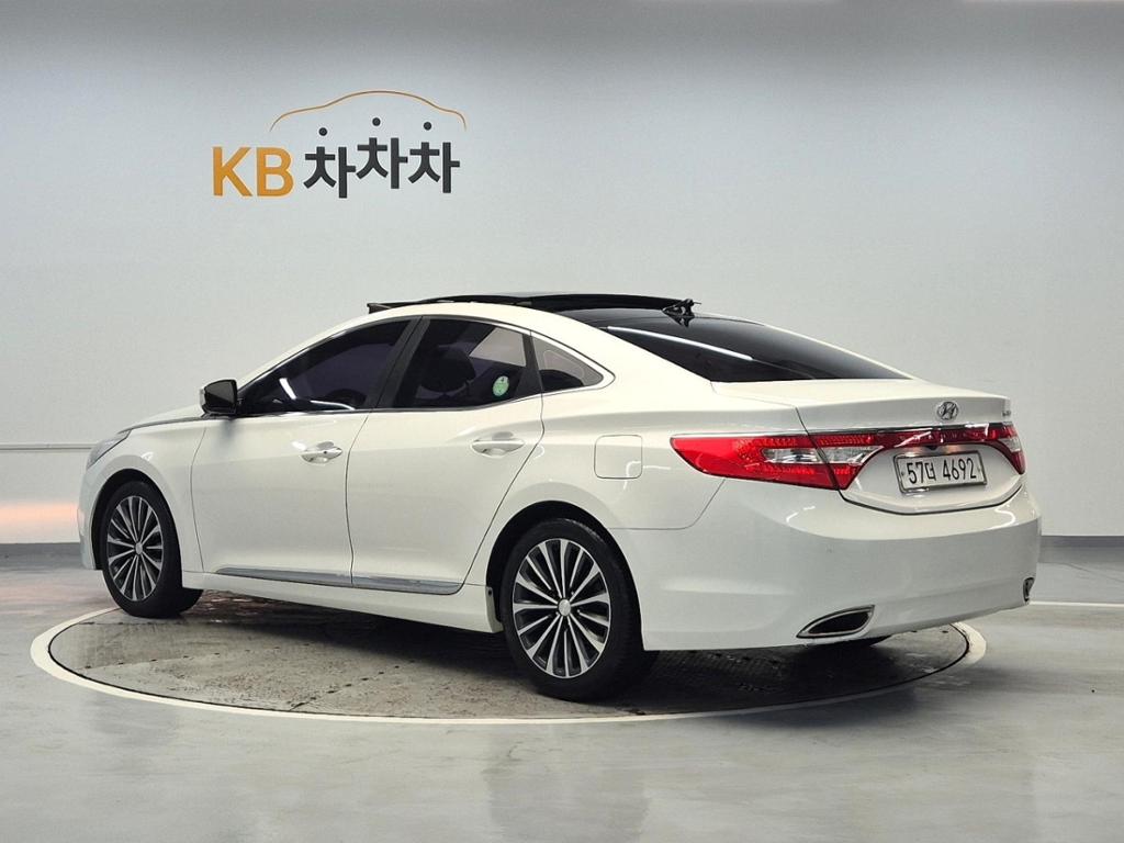 2014 HYUNDAI GRANDEUR HG 