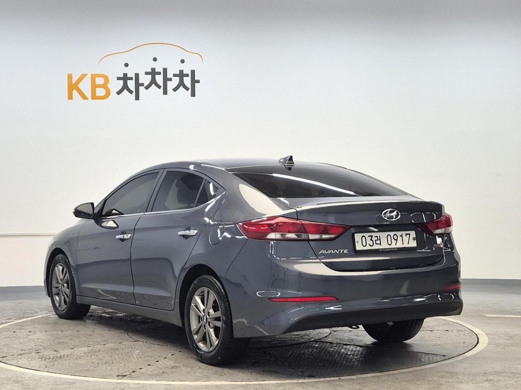 2016 HYUNDAI AVANTE AD 