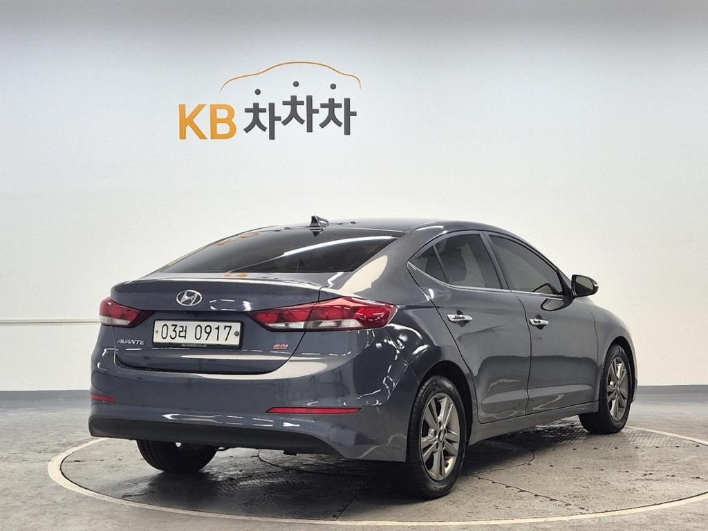 2016 HYUNDAI AVANTE AD 