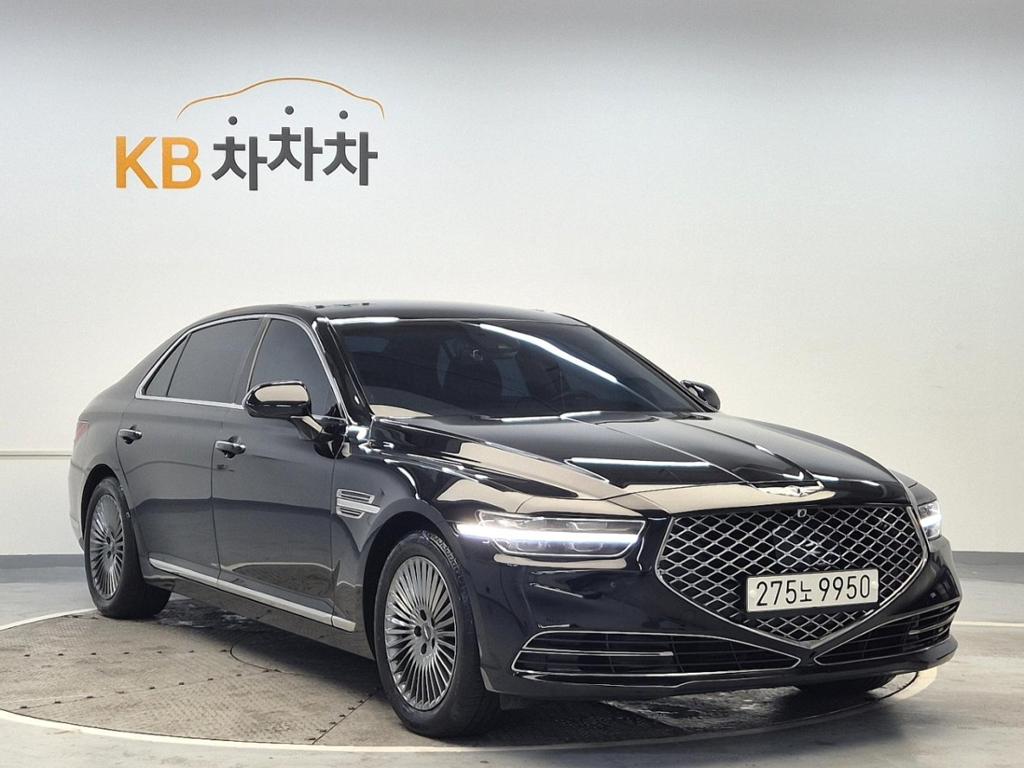 2021 GENESIS G90 