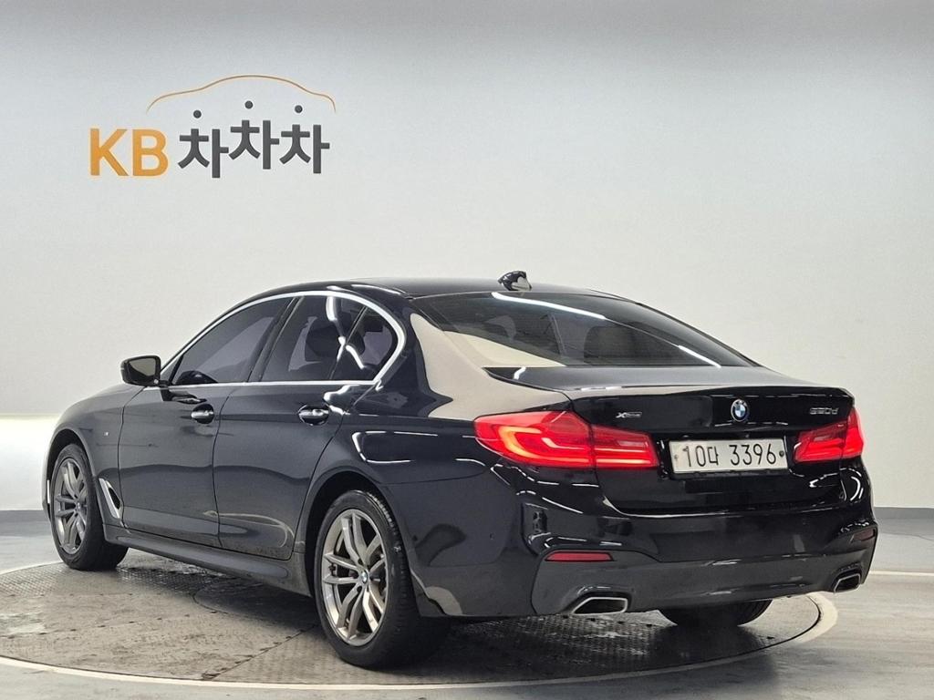 2018 BMW 5 SERIES (7Gen) 