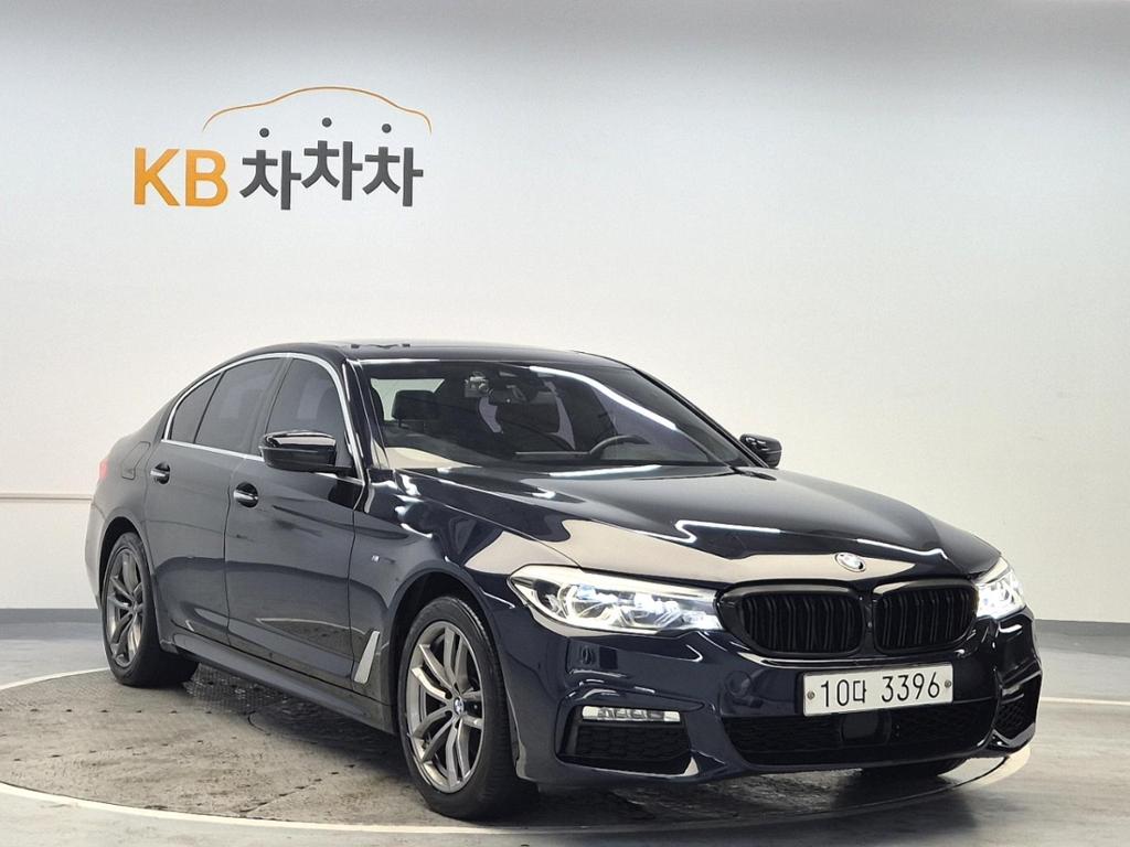 2018 BMW 5 SERIES (7Gen) 