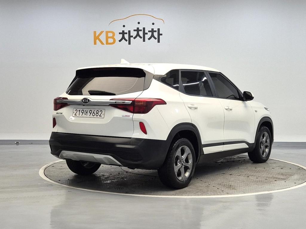 2022 KIA SELTOS 