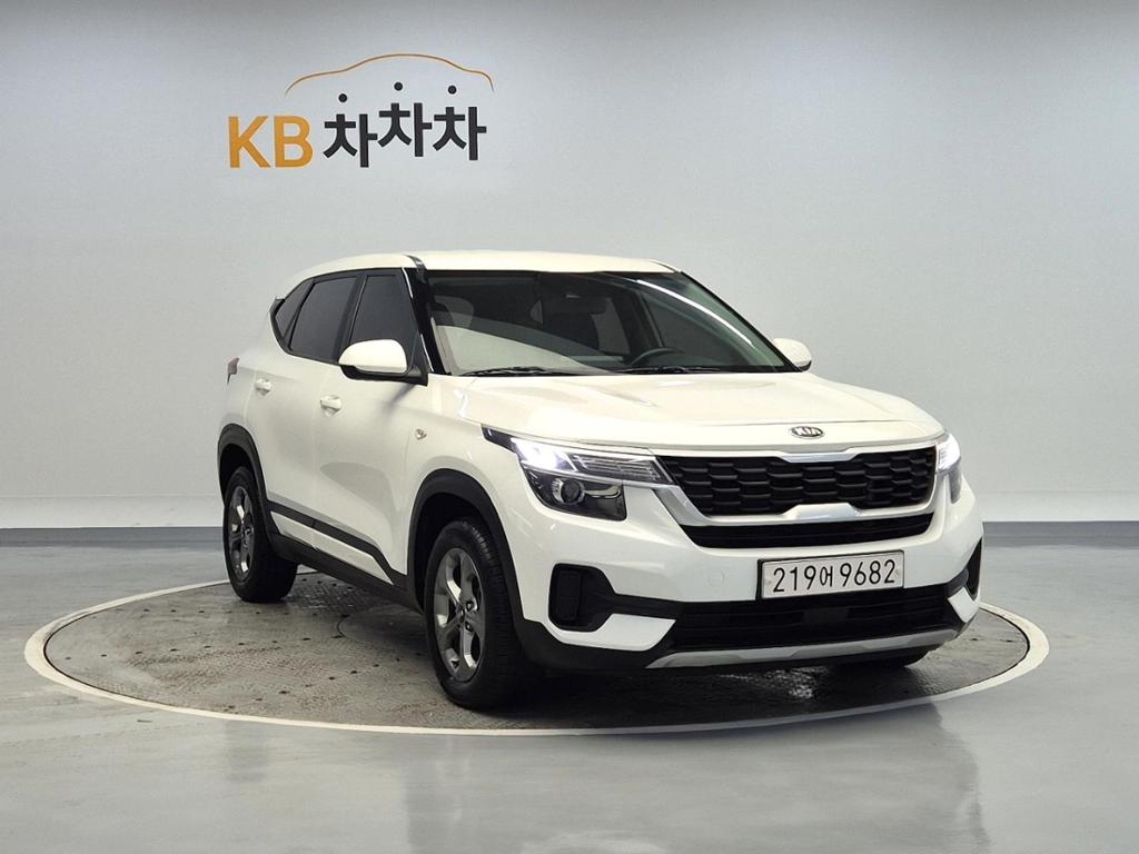 2022 KIA SELTOS 