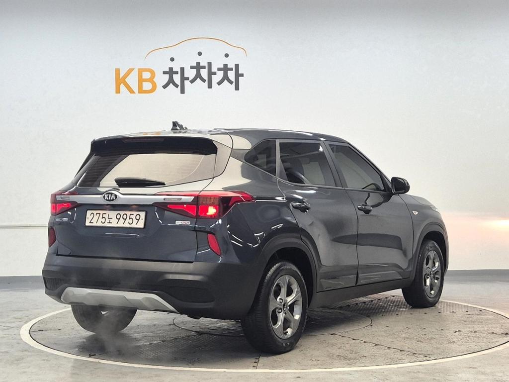 2022 KIA SELTOS 