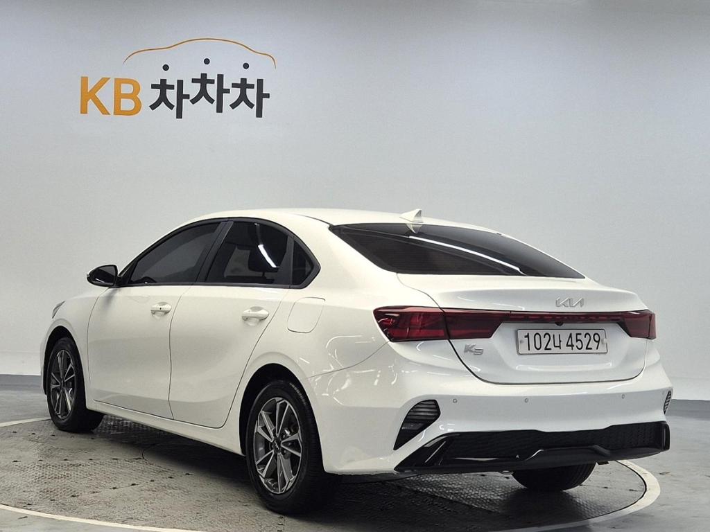 2022 KIA THE NEW K3 
