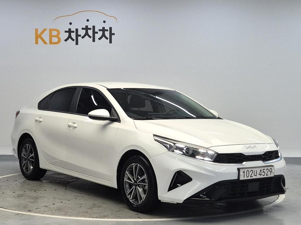 2022 KIA THE NEW K3 
