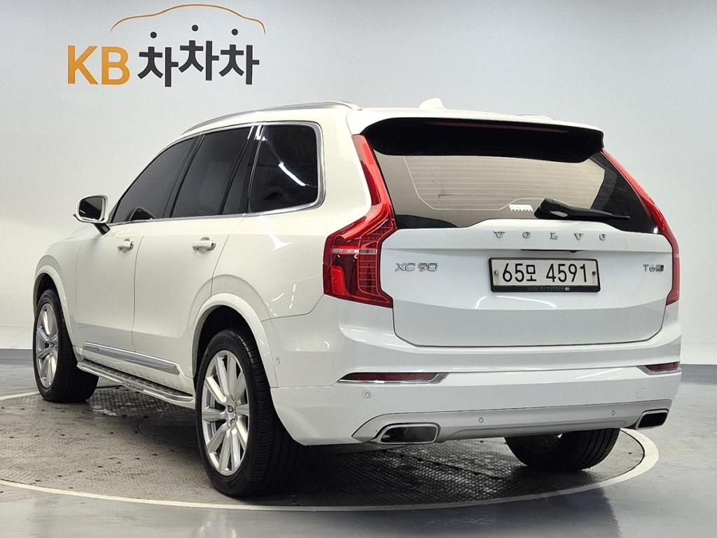 2017 VOLVO XC90 (2Gen) 