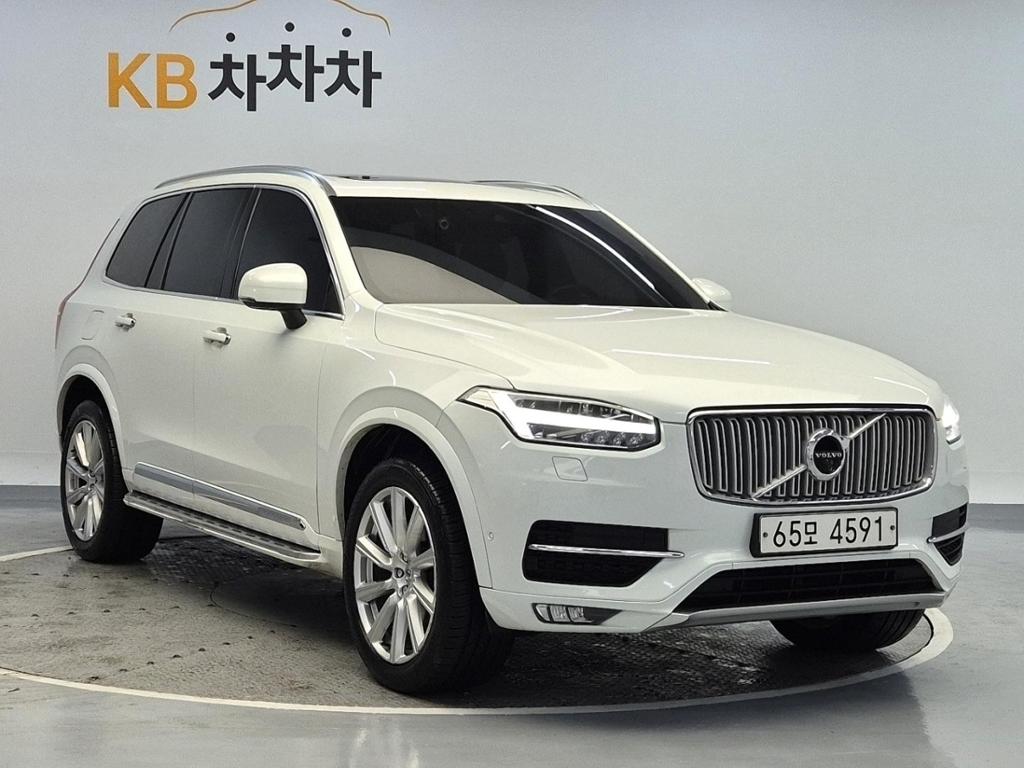 2017 VOLVO XC90 (2Gen) 