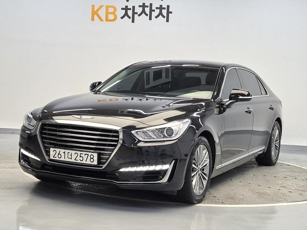 2018 GENESIS EQ900 