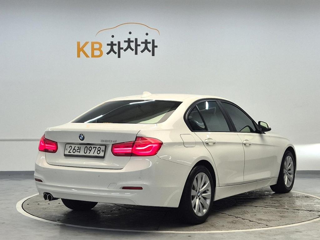 2016 BMW 3 Series (6Gen) 