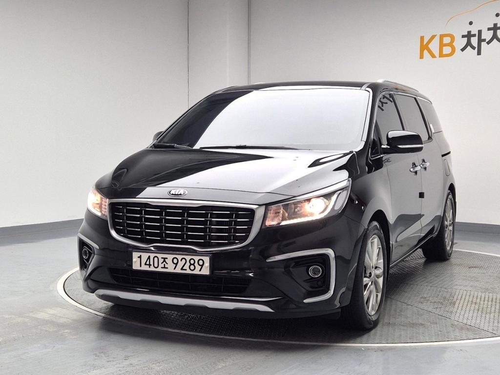 2019 KIA THE NEW CARNIVAL 