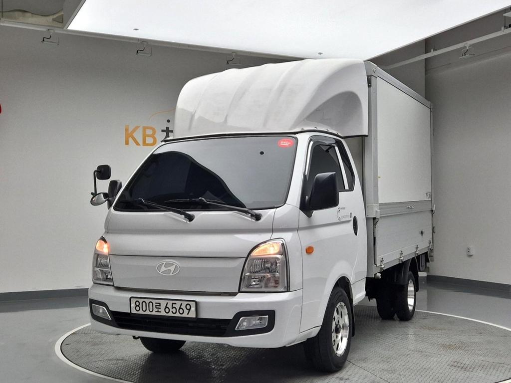 2024 HYUNDAI PORTER II 