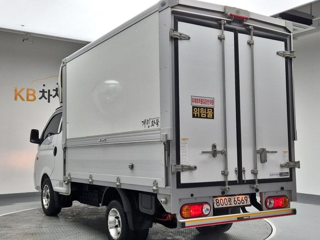 2024 HYUNDAI PORTER II 
