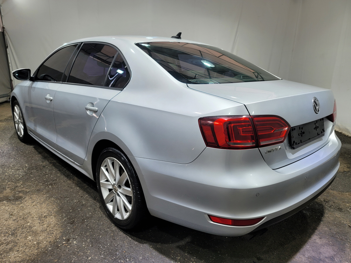 2014 VOLKSWAGEN JETTA (6Gen) 