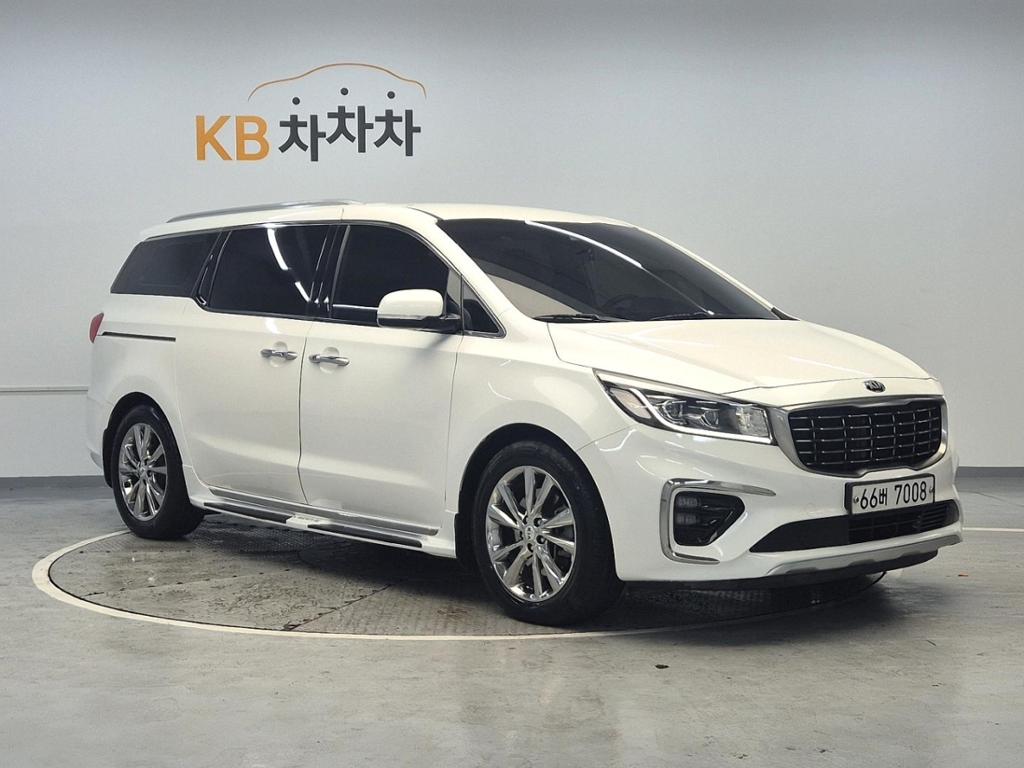 2019 KIA THE NEW CARNIVAL 
