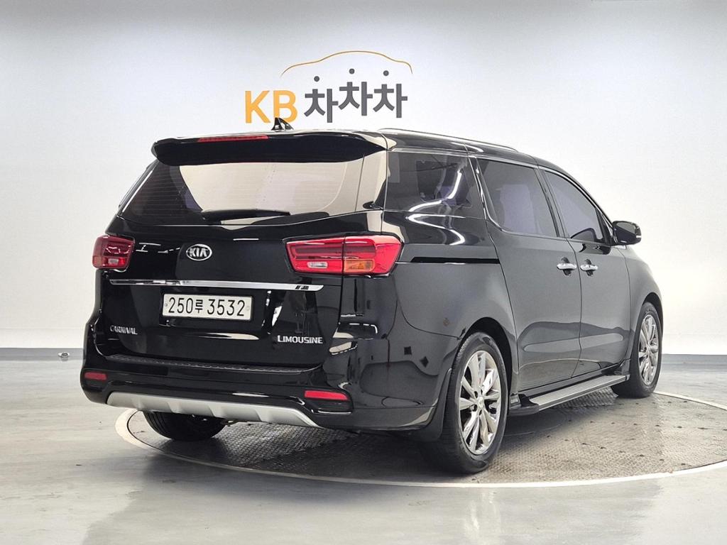 2019 KIA THE NEW CARNIVAL 