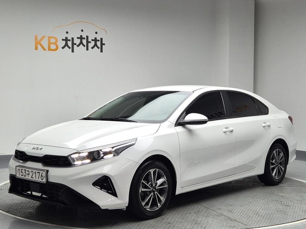 2022 KIA THE NEW K3 