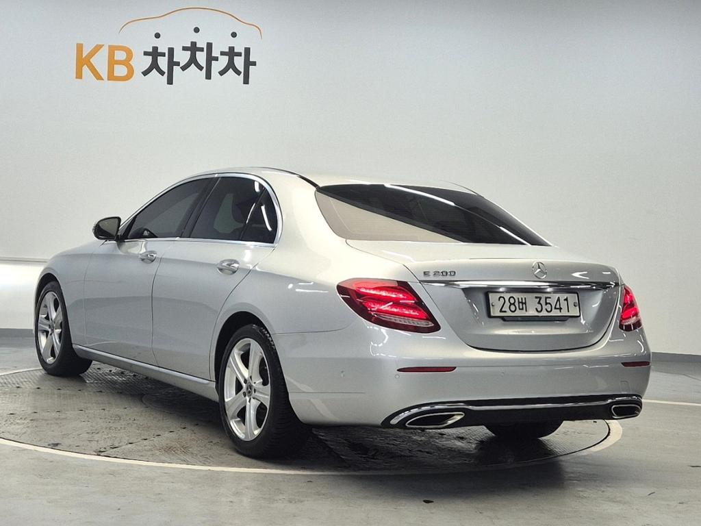 2018 BENZ E CLASS (5Gen) 