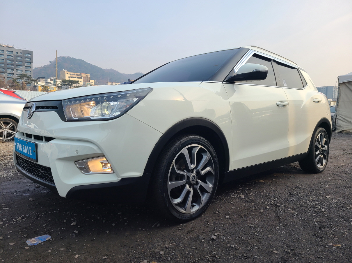 2015 SSANGYONG TIVOLI NAVI R/C S/K S/R No Accident