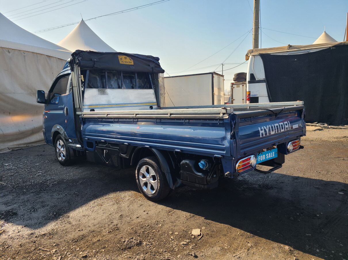 2022 HYUNDAI PORTER II 1 ton CRDi Super Cab 4*2(2WD)