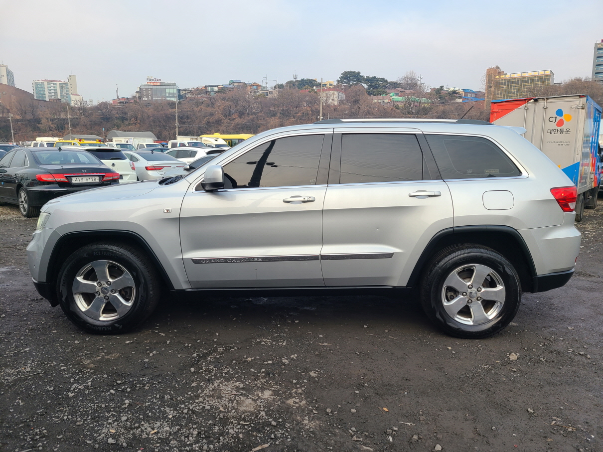 2013 JEEP Grand Cherokee(WK2) 3.0 4WD A/T R/C S/R