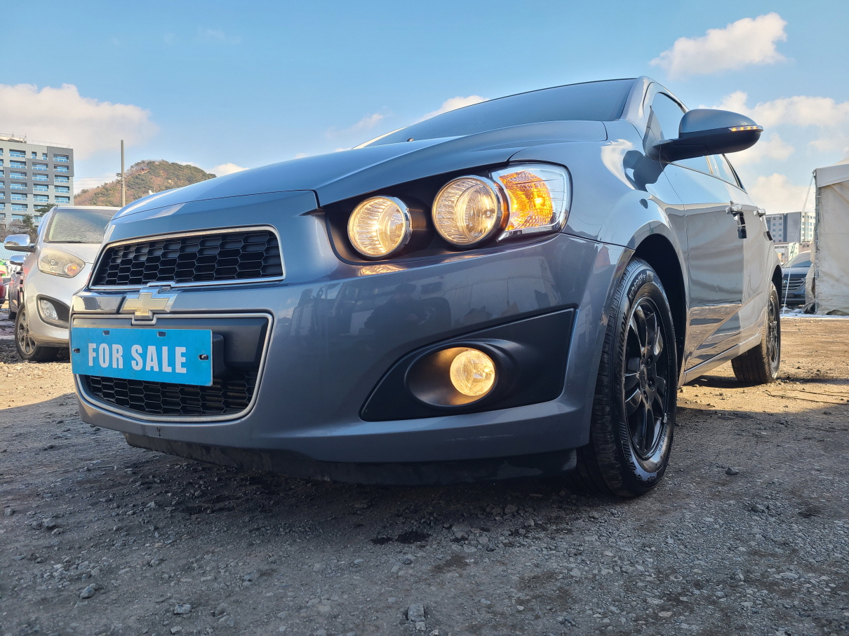 2015 CHEVROLET(GM) AVEO 1.4 A/T NAVI R/C Original KM